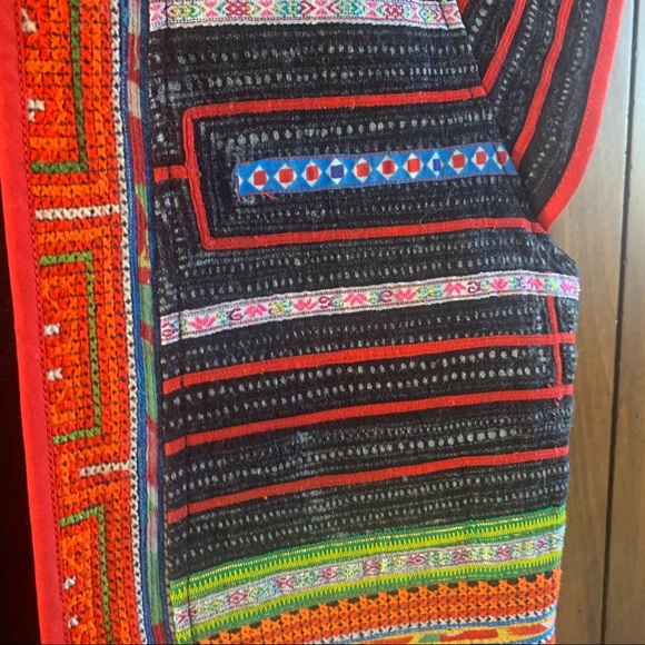 Patchwork Open Front Cropped Top Small - Picture 4 of 11